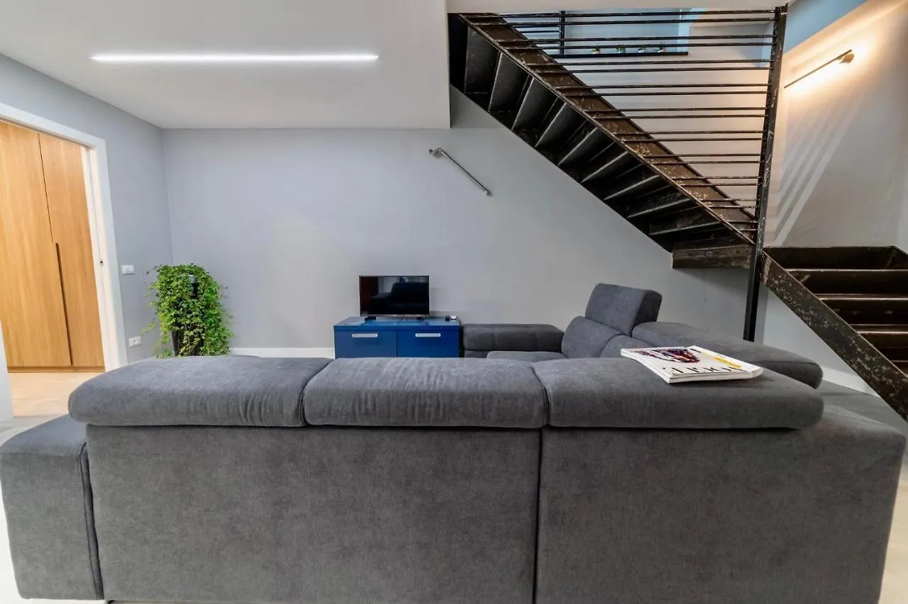 Studio 27 فيرونا شقة